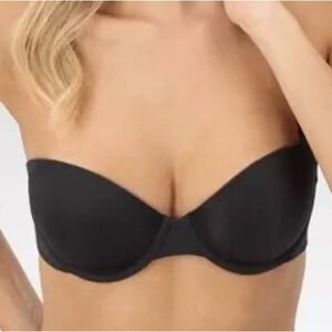 Maidenform  Women's Side Smoothing Strapless Bra - Black
